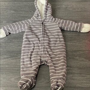 Old Navy Gray and White Striped Footie